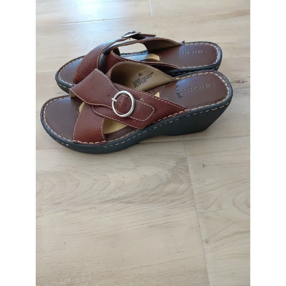 Vtg Sz 8.5 US 70s 80s Cherokee Buckle Sandals Shoes Platform Low Wedge Heel Boho